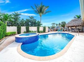 Luxury Water Front, Heated Pool & Jacuzzi, 5bdrm, hotel en Pompano Beach