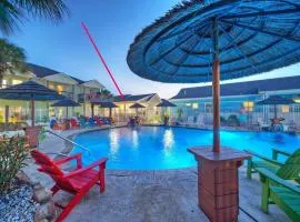 Shared Pool Playground 2blocks to TownEateries Pirates Lair by AvantStay