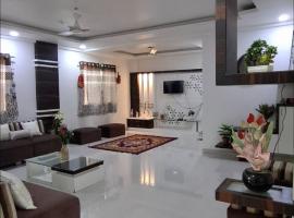 ChandrajyotiVilla 4 All New looks 2BHK Apartment, hotel v destinaci Nágpur