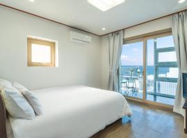 Samcheok jangho sanho Pension, hotel a Samcheok