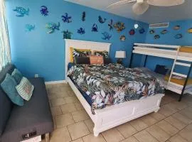 Daytona Inn Beach Studio