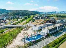 Gyeongju Pension 700