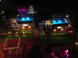 Mannath Private Pool Villas at Vellarimala, hotel v destinaci Wayanad