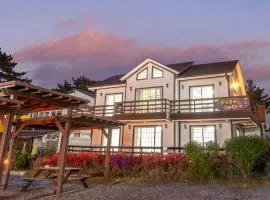 Taean Mongsanpo and the Sea Pension