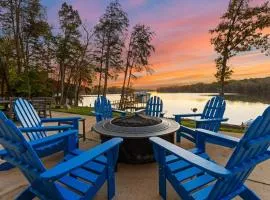 Sunset Pointe by AvantStay Waterfront Beach Fire Pit Sleeps 14 5BDR 4BA