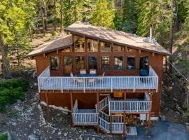 Tahoe Timber by AvantStay Beach Lake Access