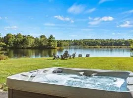 Strawberry Shores by AvantStay Lakefront Private Beach