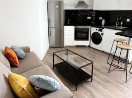 Modern City Centre Two Bedroom Windsor Apartment - Grand Central House, hotel v destinaci Gibraltar