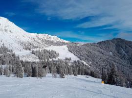 Landal Chalet Matin, готель у місті Бюрзерберґ