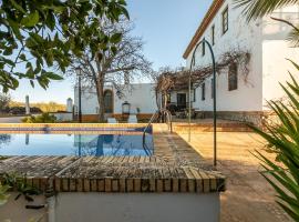Casa rural Hacienda San Felipe, hotel di Gerena