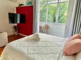 Loft espaçoso a 300m da praia