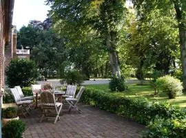 Ostseeurlaub auf Gutshof mit Kamin, Sauna und eingezäuntem Garten