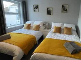 Admiral Blake Guesthouse