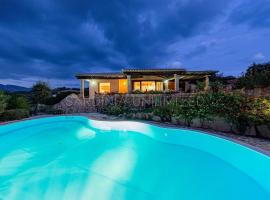 Villa Brandinchi, ξενοδοχείο σε Isola Rossa