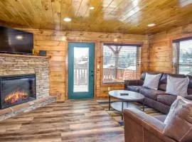 Luxury 5-BR Cabin Near Parkway and Dollywood with Game Room and Hot Tub