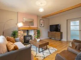 Host & Stay - The Braes