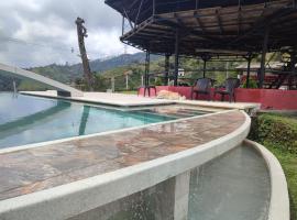 FINCA LA FORTALEZA, hotel pet friendly a Santa Rosa de Cabal