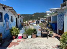 Casa de los colores San cris