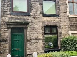 Cheerful 2 bedroom town house in Lancashire
