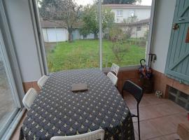 Maison Aussillon tarn, hotel di Aussillon