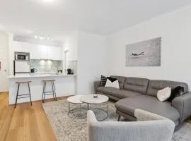 REGL20/11 - East Perth Escape