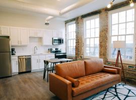 2 Bedroom Ste 2 Queen Beds at The St Clair、フランクフォートのホテル