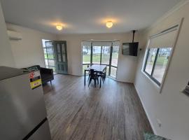 Eagle Point Caravan Park, hotel in Eagle Point