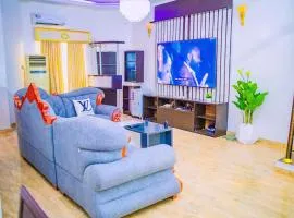 Dej's Luxury Apartment House 1