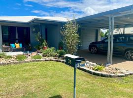 Charming Abode on Brenton in Tropical North Queensland, hotel in Night jar