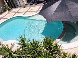 Eden by the Bay, hotel a Hervey Bay
