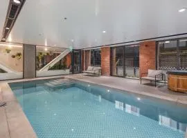 The Alpha Nest Stylish 1BR in Central Wellington