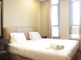 Deluxe 2BR at Dago Boutique Apartment By Travelio、バンドンのホテル