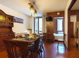 Hostdomus - Weekend Wood Apartment