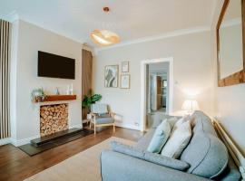 Newly Refurbished 3 Bedroom Townhouse Free Parking, hôtel à Harrogate