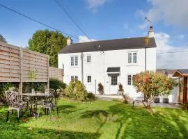 Harlequin Cottage