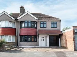 4 Bedroom Family Home In South East London