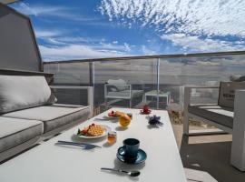 SUNSET CLIFFS sea & art, Hotel in Benidorm