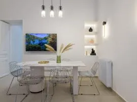 Koukaki Cielo Villa10 -Pvt Yard 3BR 8ppl -10min Metro Acropolis