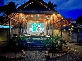 Duon Baler - Seconds from Sabang beach, your peaceful escape