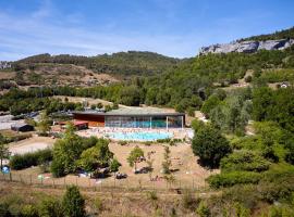 Glamping Ornans、オルナンのホテル