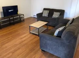 Large and private apartment that sleeps up to 10 people comfortably with direct NYC Manhattan train only 5 minute walk away