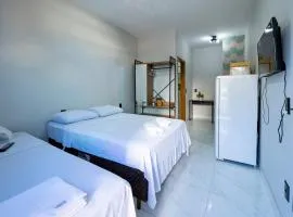 Studio equipado na area central com Wi-Fi