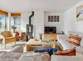 Apartment Am Acher II Apt- F by Interhome、ヴェンゲンのホテル