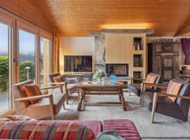 Chalet Mioche by Interhome, khách sạn ở Wengen
