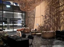 BORNEO SUTERA BAY Homestay Services, pet-friendly hotel sa Kota Kinabalu