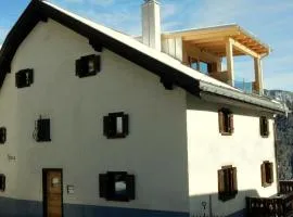 Apartment Ferienhaus Tgioc by Interhome