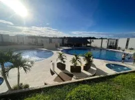 Hermosa casa muy equipada en condominio