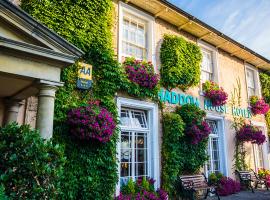 Haddon House Hotel, hotel v destinaci Bridport