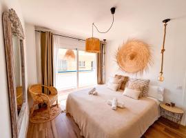 Chakra House Fuerteventura - Boutique Guesthouse for Conscious Travelers, accommodation in Corralejo