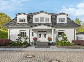 Lovely Home In Dassendorf With Wifi